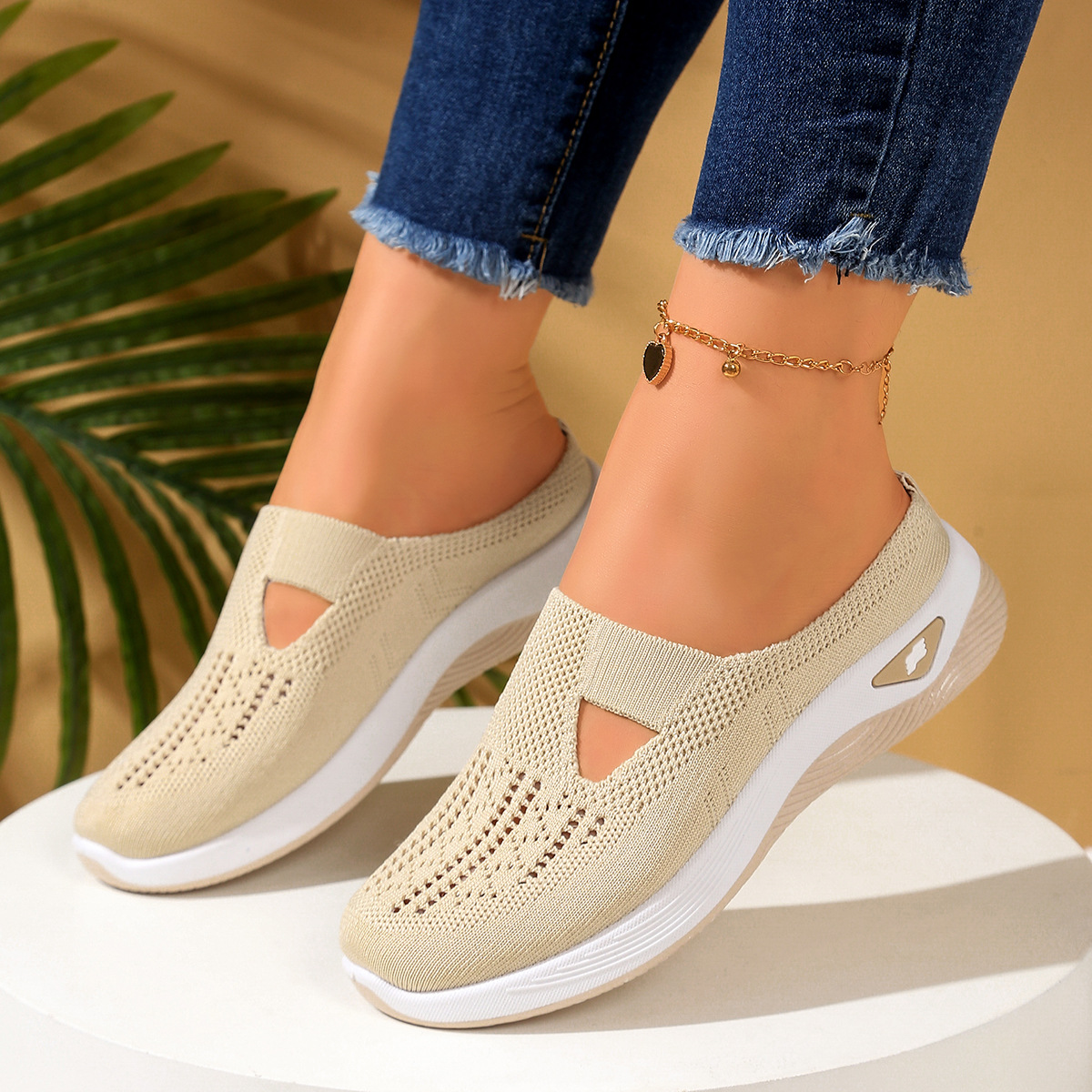Sepatu Wanita Sandal Setengah  - Sewing Net ulasan dan harga